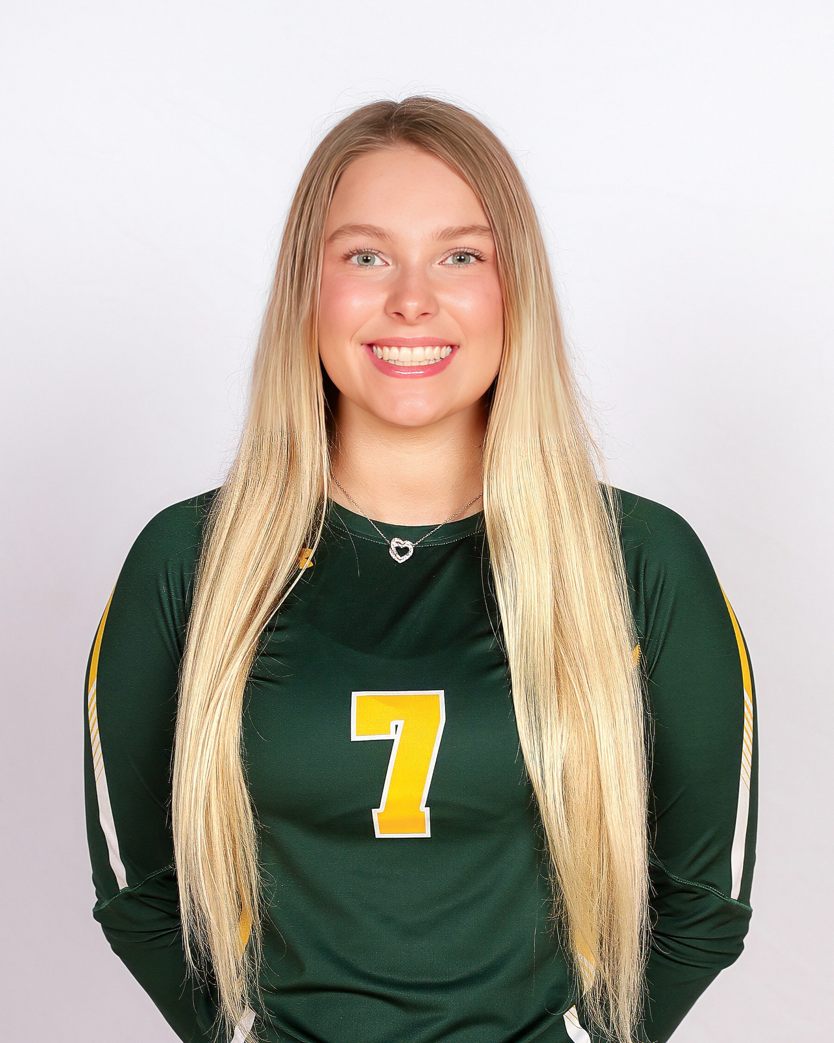 Gustafson named MCAC Defensive Player of the Week